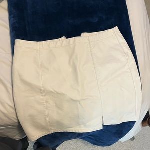 Forever 21 faux leather skirt